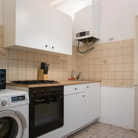 Roomy 2Br Apt. Near Akh -Perfect For Longstays Wiedeń Zewnętrze zdjęcie