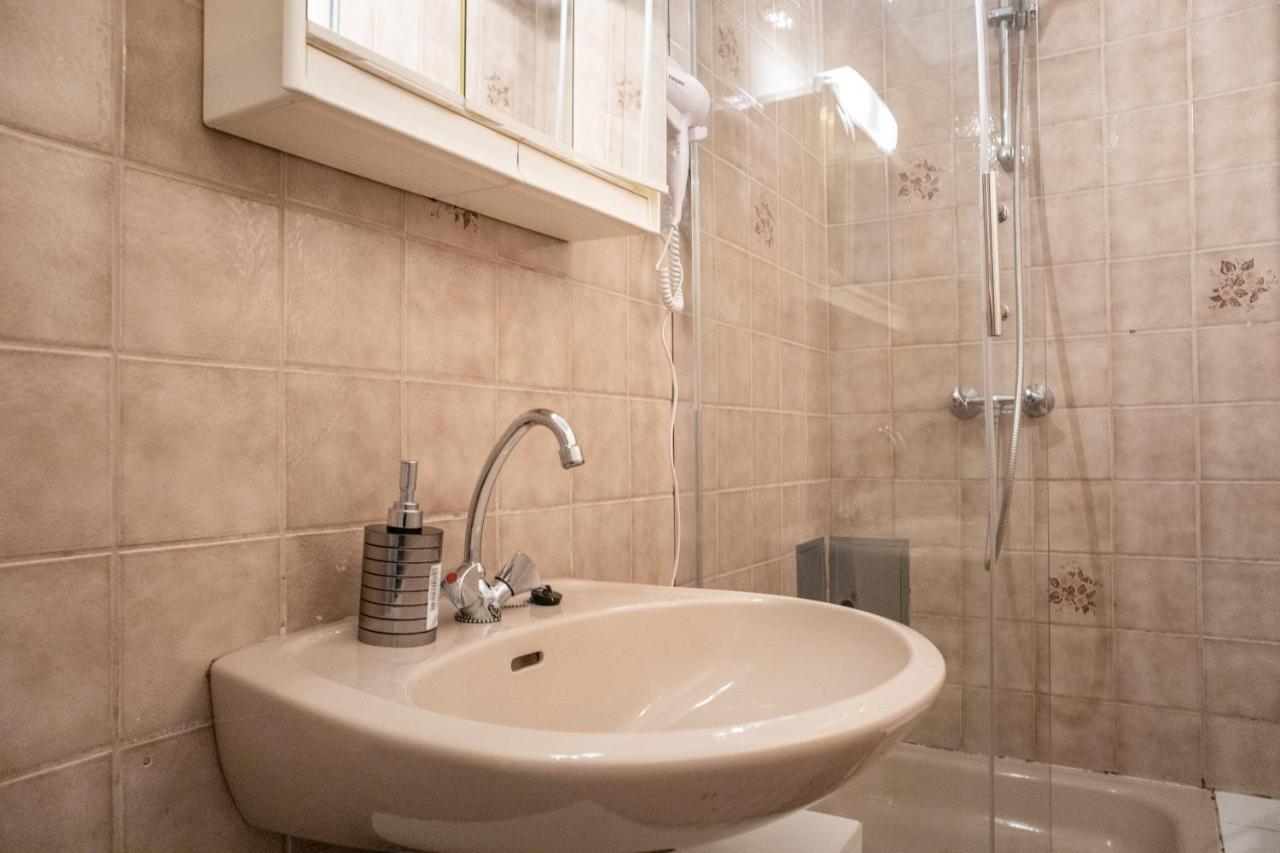 Apartment Roomy 2br Apt. Near Akh -perfect For Longstays Vienna